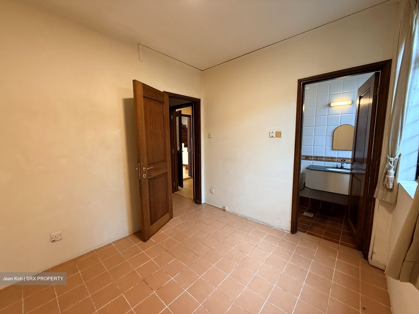 Fernhill Road (D10), Semi-Detached #608474391